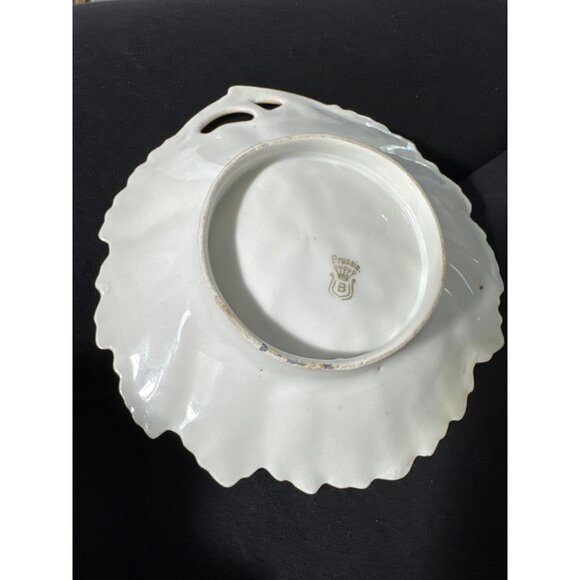 Vintage PRUSSIA B Lavender White Floral Gold Trim Leaf Trinket Candy Dish Bowl - Picture 3 of 9